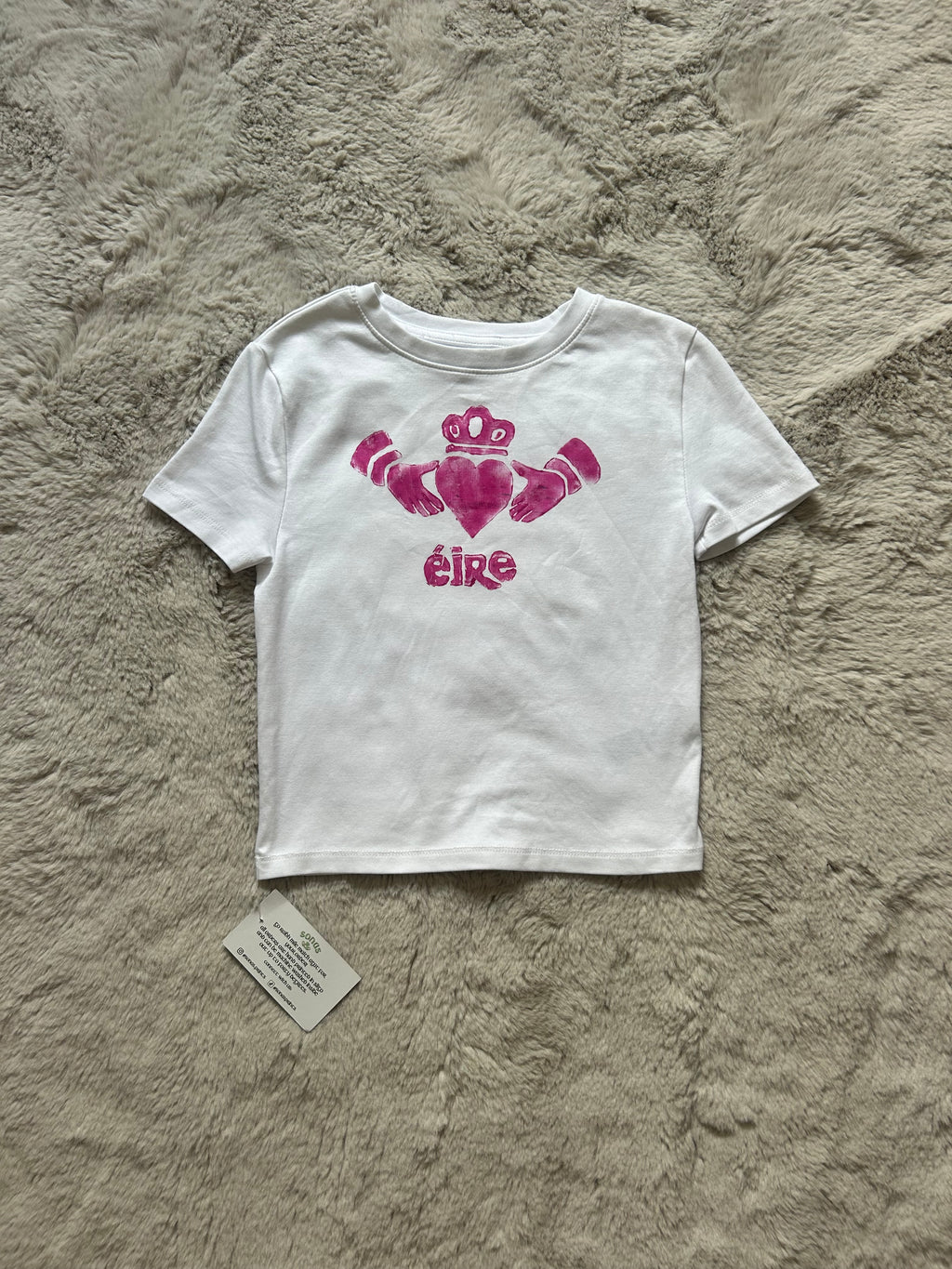 Claddagh Baby Tee – Wonky / Pink / XS