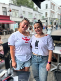 The Pint Tee – Off the Shoulder