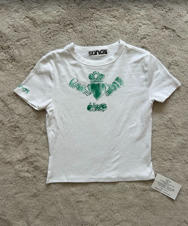 Claddagh Baby Tee – Wonky / Green / S