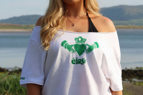 Éire Claddagh Tee – Off the Shoulder